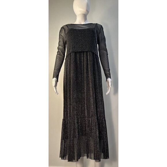 Soaked in Luxury Dresses & Skirts - Soaked in luxury  Sz.M Metallic Silver Black NWT Suitable For All Holiday Events